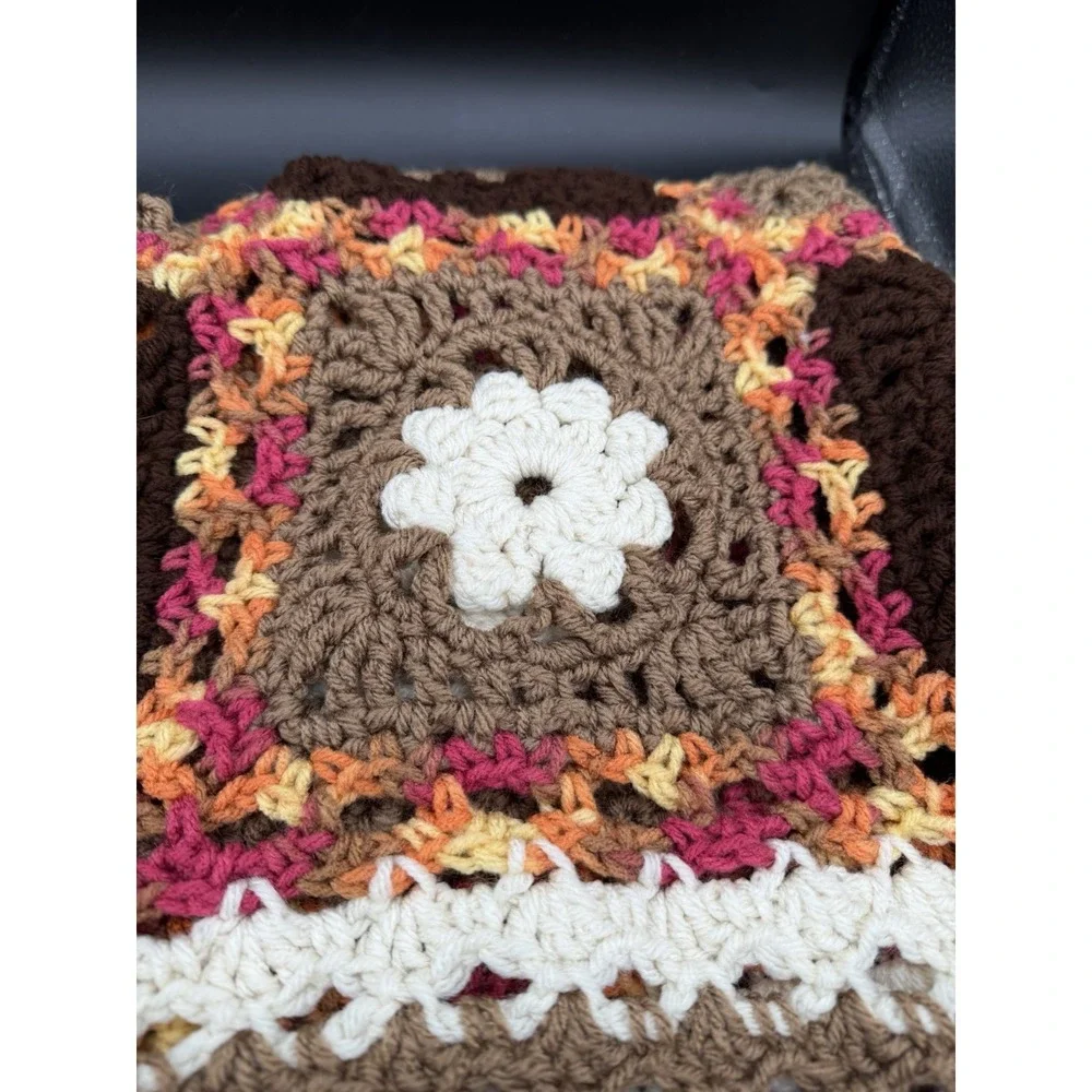🍁🧶 Vintage Granny Square Fall Afghan – Handmade Crochet Throw